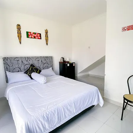 Kana Guest House Mitra Reddoorz