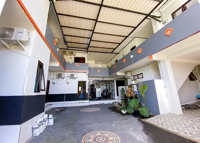 Hotel Kana Mitra Reddoorz Uluwatu (Bali)